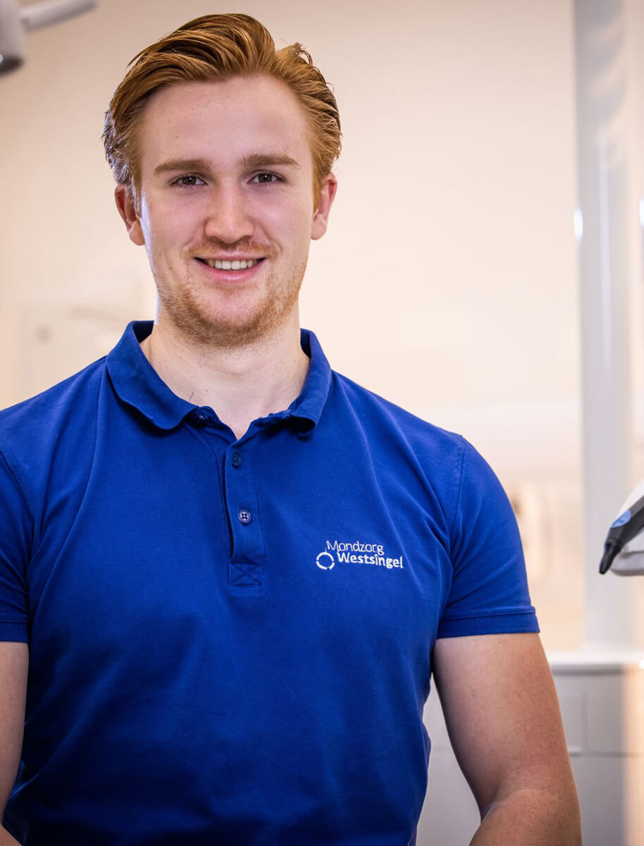 Menno Koster, Tandarts bij Mondzorg Westsingel